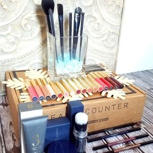 Beautycounter Lot - Lips, eyes, brushes, face NIB
